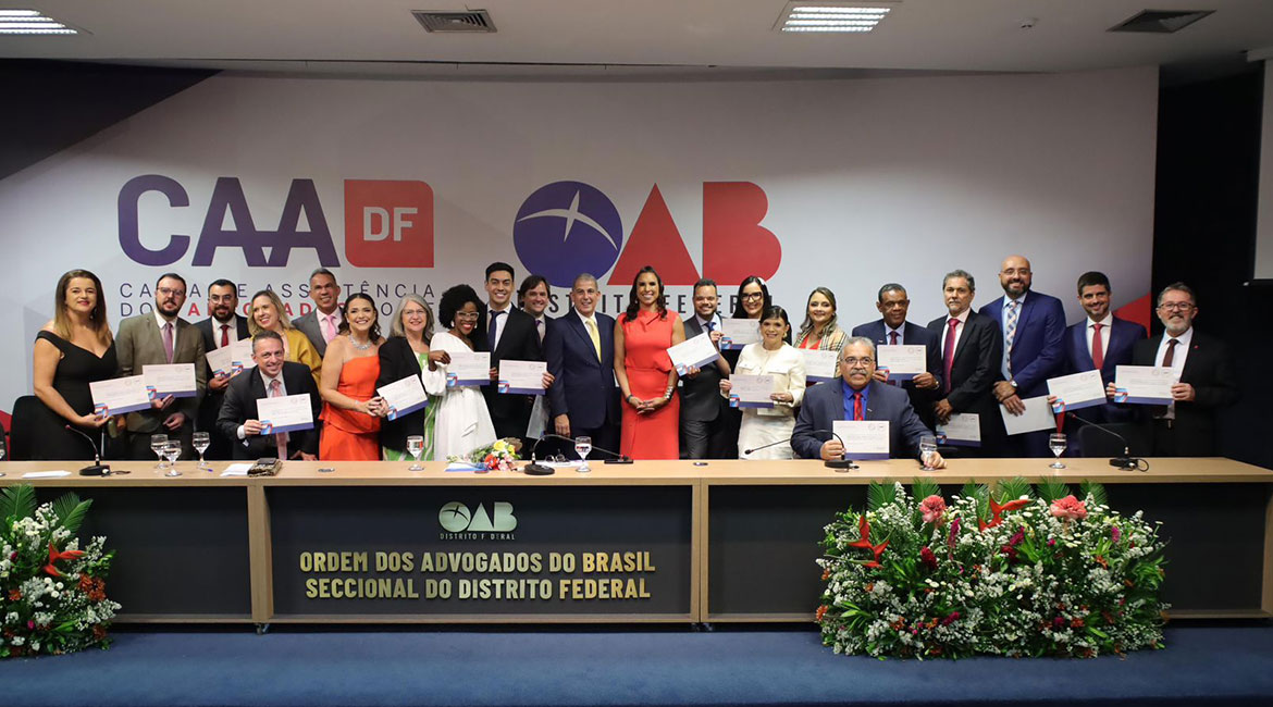 Nova diretoria da ABRAT toma posse para o biênio 2024/2026